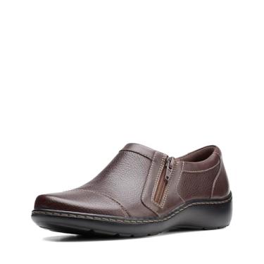 Imagem de Clarks Mocassim feminino Cora Giny, Marrom escuro polido, 9.5 Wide