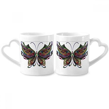 Imagem de Lindo conjunto de canecas de porcelana para casal, asas decorativas coloridas, com coração e coração