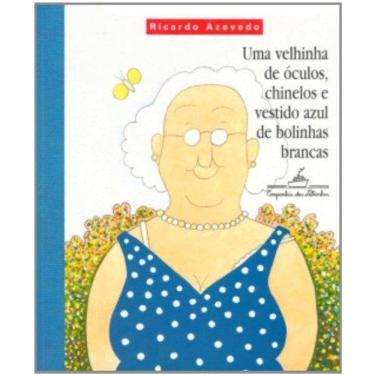 Imagem de Uma Velhinha De Óculos, Chinelos E Vestido Azul De Bolinha Brancas