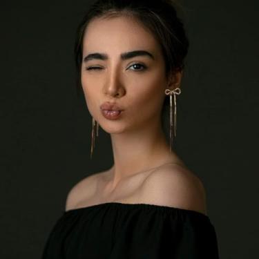 Imagem de Brincos femininos longos com laço dourado e borla - Corrente de metal delicada pendurada em barra brilhante com franja, cachoeira, casamento, dama de honra, formatura, presente para mãe, Large, Latão