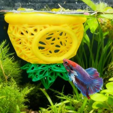 Imagem de Mity rain Acessórios para aquário de rede Betta, decoração de aquário com design de abacaxi para peixes, descanso de camarão, esconderijo, alimentação, caverna flutuante de aquário e decorações de