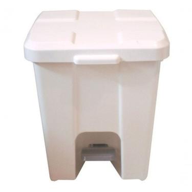 Imagem de Lixeira Quadrada Cesto 15L Polipropileno com Pedal e Ganchos para Saco de Lixo Preto Br...