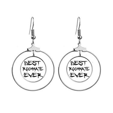 Imagem de Melhores brincos da temporada de formatura da Roommate Ever com argola pendurada, joia circular
