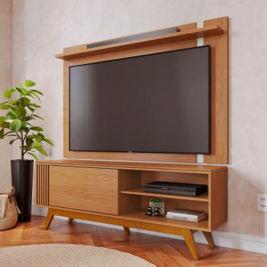 Imagem de Rack com Painel para Tv 70 Polegadas Otawa e Leme Porta Deslizante Ripado Artesanal Pés Madeira Freijó / Off White Matte