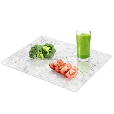 Imagem de Yuzeyurun Tábua de corte de vidro temperado para cozinha, tábua de corte de vidro mármore de 35,5 x 25,4 cm, pequena tábua de corte de vidro com pés antiderrapantes, resistente ao calor, resistente a