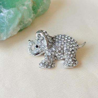 Imagem de Broche Elefante Prateado com Pedras - Pistache Acessórios