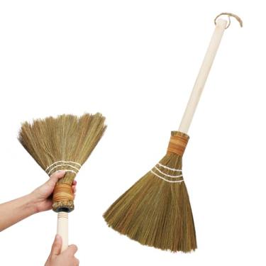 Imagem de Vassoura pequena asiática, vassoura curta natural com cabo de madeira para varrer ambientes internos de casa e quintal
