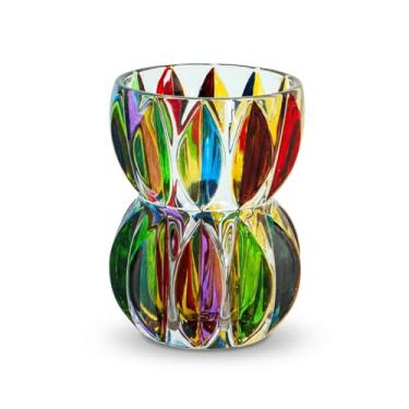 Imagem de Vaso de cristal colorido pintado à mão com 17,5 cm de altura.