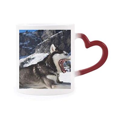 Imagem de Caneca sensível ao calor Big Mouth Dog Snow Husky imagem vermelha muda de cor