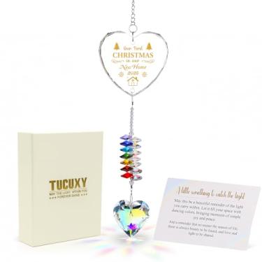 Imagem de Ornamento Our First Christmas in Our New Home 2025, protetor solar de coração de cristal, enfeite de casa nova para casais, inauguração de casa para novos proprietários, decoração de janela de férias