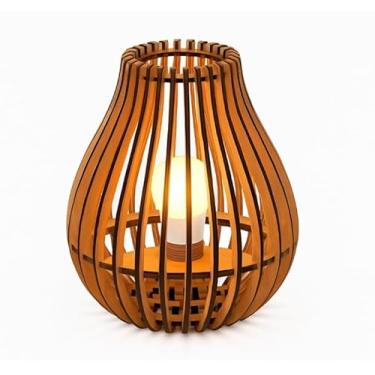Imagem de Luminária de Mesa Decorativa Gota em Madeira, 22 cm de Altura, 18 cm de Largura, Design Vazado, Bivolt, Lâmpada Inclusa