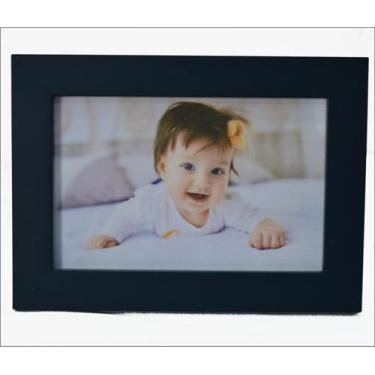 Imagem de Porta Retrato De Mesa Para Foto 10x15cm com moldura laqueada - Fabrika