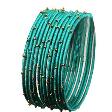 Imagem de Conjunto de 12 braceletes femininos da coleção de fios de seda da Touchstone "Indian Bollywood" feitos à mão com fio de seda sintética visual exótico com contas douradas e braceletes de designer azul aquático.