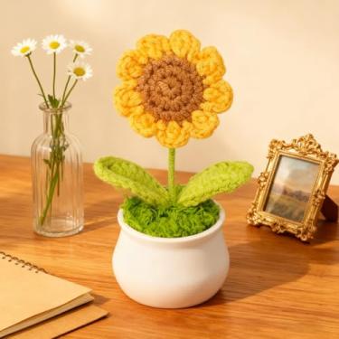 Imagem de Flores de crochê girassol artificial para mesa de escritório, decoração de painel de carro, presente de apoio emocional inspirador feito à mão para mulheres, flores tricotadas aniversário, festa de