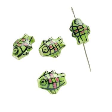 Imagem de Contas de peixe para pulseiras ARTISAMILY 10 peças contas de porcelana de peixe oceano cerâmica fofa espaçador solto verde feito à mão conta de artesanato 15 x 12 mm para brincos faça você mesmo colar