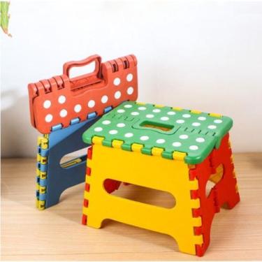 Imagem de Mini Banquinho Dobrável Banqueta Infantil Plástico Colorido Com Alça -