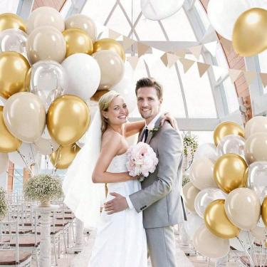 Imagem de Kit de balões dourado branco bege 40 unidades de látex metálico de 25 cm