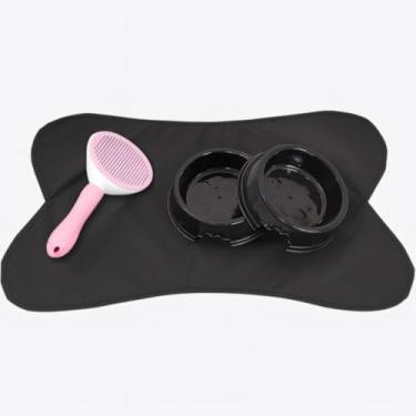 Imagem de Kit Tapete Pet Impermeável Alimentação E 02 Potes Comedouro e Bebedouro 300 ml Com Rasqueadeira Removedora de Pelos (Preto e Rosa, Médio)