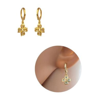 Imagem de Brinco Argolinha Trevo de Cristais Strass Folheado Ouro 18k - MIXFOLHE
