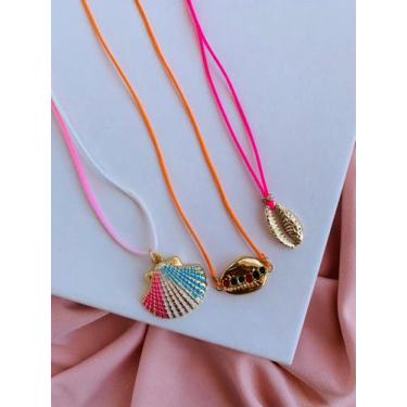 Imagem de Colares chocker Concha colorida e Búzios folheada a ouro tendência Ver