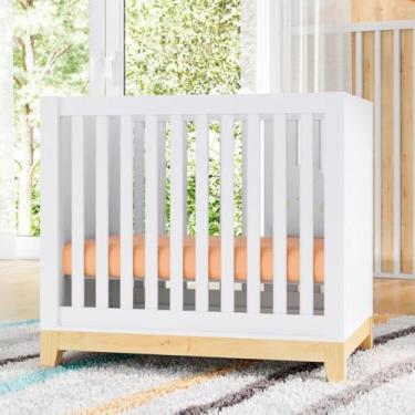 Imagem de Berço Retrô Pequeno Amor Perfeito Branco com Colchão Incluso, MDF e Madeira Maciça, Pintura Atóxica e 3 Regulagens de Altura