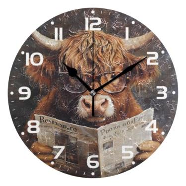 Imagem de JUZIHAI Highland Cow Reads Relógio de parede de jornal silencioso, sem tique-taque, relógios de parede redondos, operados por bateria, fácil de ler, relógio decorativo de parede para casa, cozinha