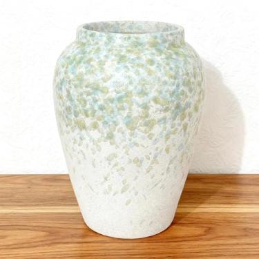 Imagem de Vaso de cerâmica de 15,5 cm de altura para decoração de casa, vaso de flores de cerâmica pontilhado pesado para centros de mesa de fazenda, decoração moderna de prateleira de cornija de mesa, perfeito