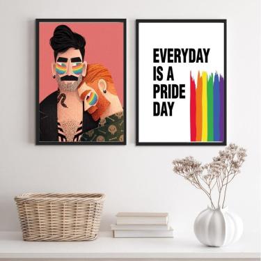 Imagem de Kit 2 Quadros LGBT Pride 45x34cm c/ Vidro e Moldura Branca