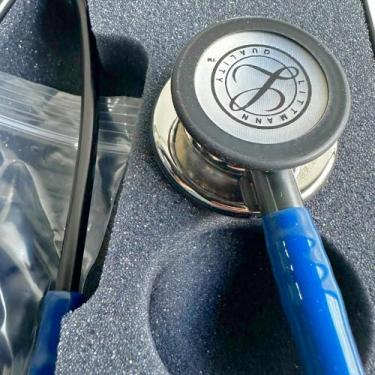 Imagem de Estetoscópio 3m Littmann Classic Ill Cores Variadas, Azul Marinho Cham