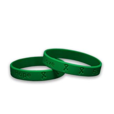 Imagem de Pulseiras de silicone de fita verde – Pulseira de fita verde para paralisia cerebral, glaucoma, saúde mental, câncer de fígado e conscientização sobre doação de órgãos – Perfeito para grupos de apoio e arrecadação de fundos (50 pacotes)