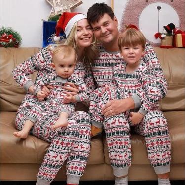 Imagem de Pijamas de Natal para Família - Conjunto Combinando Pai, Mãe, Crianças