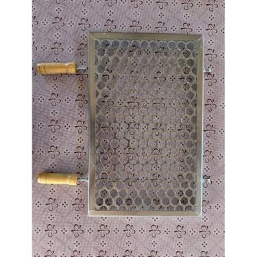 Imagem de Grelha Churrasqueira，Multi-Forma，Com Cabo de Madeira，Adequado para Grelhar Carne e Salsichas(45x28)