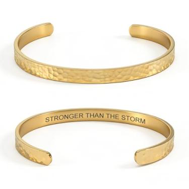 Imagem de cusurlove Pulseira feminina com versículo da Bíblia inspiradora martelada banhada a ouro 18 K, presente de joia de fé cristã, ajustável, não mancha, Medium, Aço inoxidável, Sem Pedra Preciosa