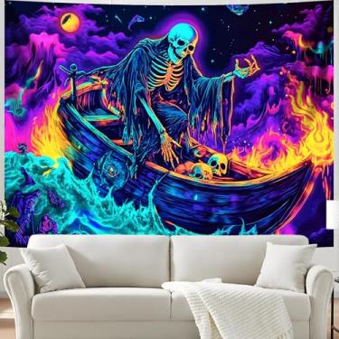 Imagem de BVBOX Tapeçaria de Halloween com luz negra, UV reativo que brilha no escuro preto luz tríplice tapeçaria pôsteres para sala de estar, quarto (caveira no barco, 228,6 cm x 177,8 cm)