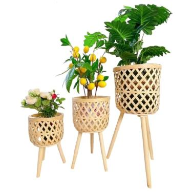 Imagem de Conjunto de suporte de plantas de vime Boho com 2/3 – cestas de vime altas feitas à mão para plantas de interior, suporte de plantador de madeira moderno de meados do século com pernas de tripé