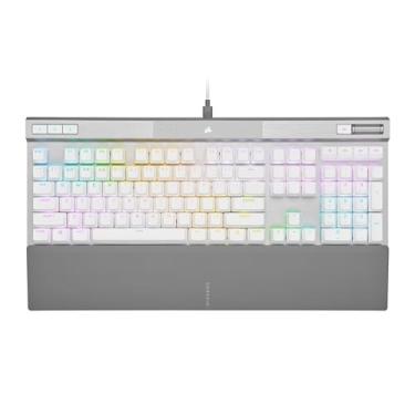 Imagem de Corsair Teclado óptico mecânico para jogos K70 PRO RGB – Interruptores lineares OPX, teclas PBT Double-Shot, 8.000Hz Hyper-Polling, apoio magnético suave para as mãos – Layout NA, QWERTY – Branco