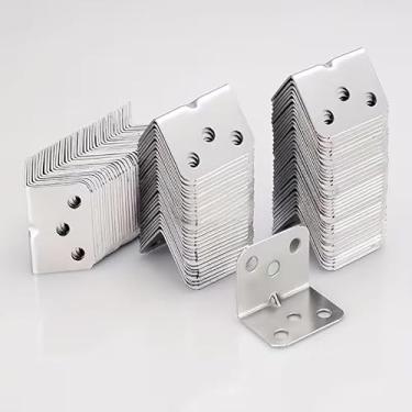 Imagem de 6 suportes de canto de aço carbono de metal com 6 furos para móveis, design de laminação fixa, perfeitos para fixar mesas de madeira, cadeiras e outros móveis – conectores de hardware de canto