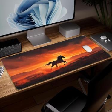 Imagem de Tapete de mesa de cavalo de couro, mouse pad de arte colorida grande teclado de computador mousepad para jogos à prova d'água protetor e capa de mesa, tapete decorativo de couro PU para laptop