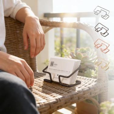 Imagem de Porta-cartões de visita para mesa, organizadores de cartões de metal fofos e acessórios de mesa de escritório para homens e mulheres