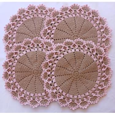 Imagem de Jogo Americano - Sousplat de Crochê (kit 4 peças) (Cru/Rosa)