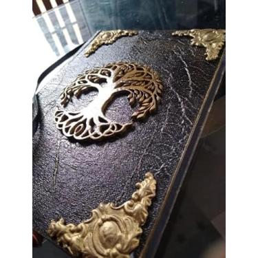 Imagem de Grimório Artesanal Árvore da Vida, Capa Preta com Detalhes Dourados, Costurado à Mão, Folhas Brancas, 22,5 x 15,5 cm, para Anotações, Rituais e Diário Pessoal