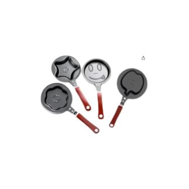 Imagem de Frigideira Iron Max Antiaderente com Formatos Divertidos, 15cm, Aço Carbono, Cabo Baquelite, para Ovos, Panquecas, Omelete