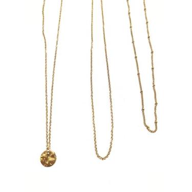 Imagem de Kairosia Conjunto de colar em camadas banhado a ouro 14K para mulheres, colar com pingente de elos empilháveis delicados, colar de corrente gargantilha personalizada, joia feminina, presente