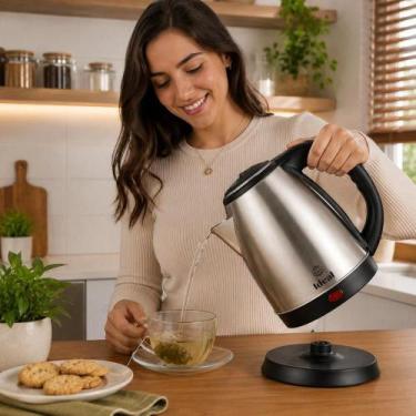 Imagem de Chaleira Elétrica Ferver Aquecer Água Café Chá Economia Cozinha Prepar