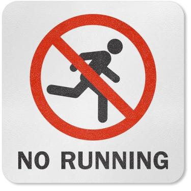 Imagem de SmartSign Marcador de piscina adesivo "No Running" com gráfico, vinil laminado de 20 mil com superfície antiderrapante de pedras, 14,6 cm x 14,6 cm, vermelho, preto e branco, feito nos EUA