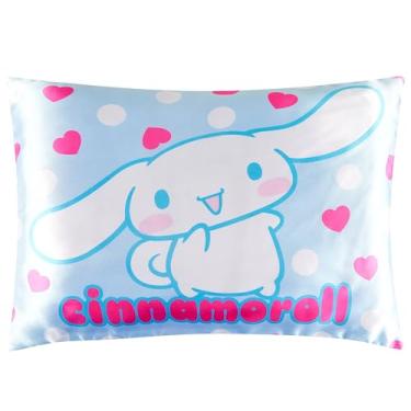 Imagem de Get Trend Fronha de cetim Hello Kitty Cinnamoroll 48 x 66 cm, capas de travesseiro Sanrio com zíper para cabelo, pele, presentes kawaii brilhantes para mulheres, adolescentes (rolo de cinamonroll azul