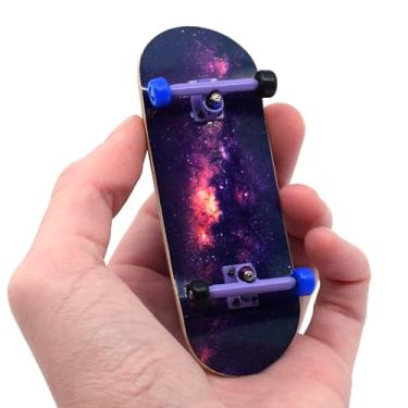 Imagem de Teak Tuning Edição completa de fingerboard Galaxy - Premium, Gráfico de transferência de calor - Formato e tamanho profissionais - Rodas de rolamento, caminhões profissionais, buchas 61A Pro Duro - Deck de 34 mm x 97 mm
