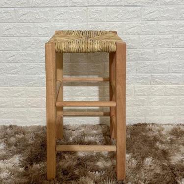 Imagem de Banqueta de Palha Sem Encosto - Floresta Carpintaria