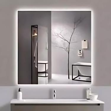 Imagem de Espelho Decorativo 80x80 Quadrado Para Banheiro Com Led Branco Acompanha Fonte Bivolt Branca