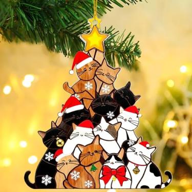 Imagem de Enfeite de árvore de Natal de gatos empilhados de madeira – Decoração de gatinho pintado à mão com chapéus de Papai Noel e sinos, decoração festiva para amantes de gatos